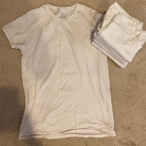 5 White T-Shirts